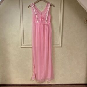 Vintage Pink Lace Long Night Gown